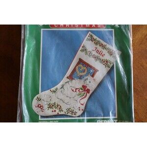 Bernat Crosstitch SNOWBALL AND PUFF Christmas Stocking Cat Kitten White Persian